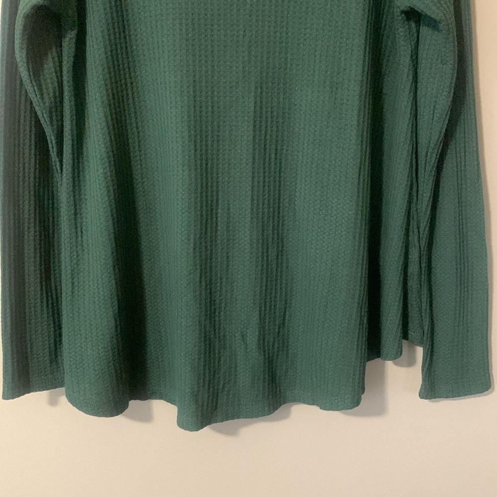 Cupio oversized ribbed drk green mock/cowl neck lightweight sweater size md EUC - Picture 4 of 5